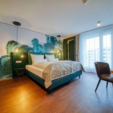 Vienna House Easy By Wyndham Freiburg City מראה חיצוני תמונה