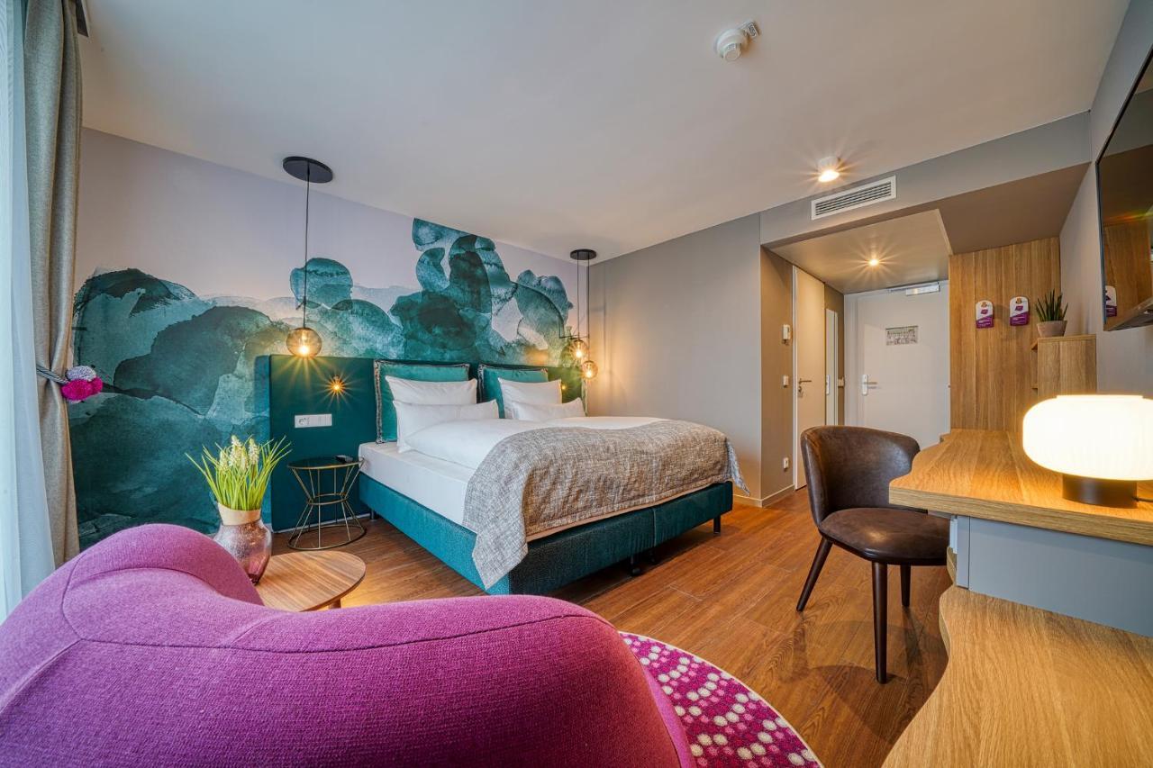 Vienna House Easy By Wyndham Freiburg City מראה חיצוני תמונה