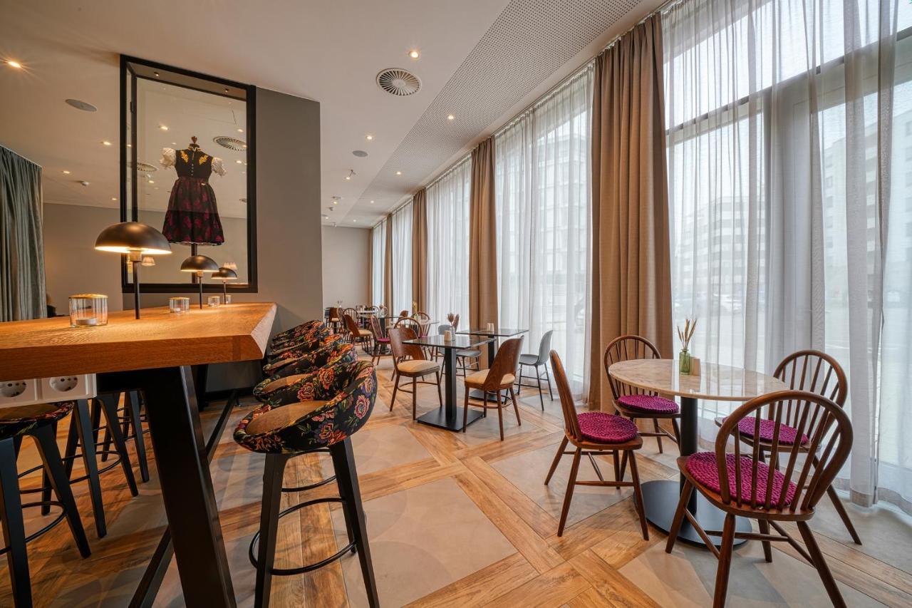 Vienna House Easy By Wyndham Freiburg City מראה חיצוני תמונה