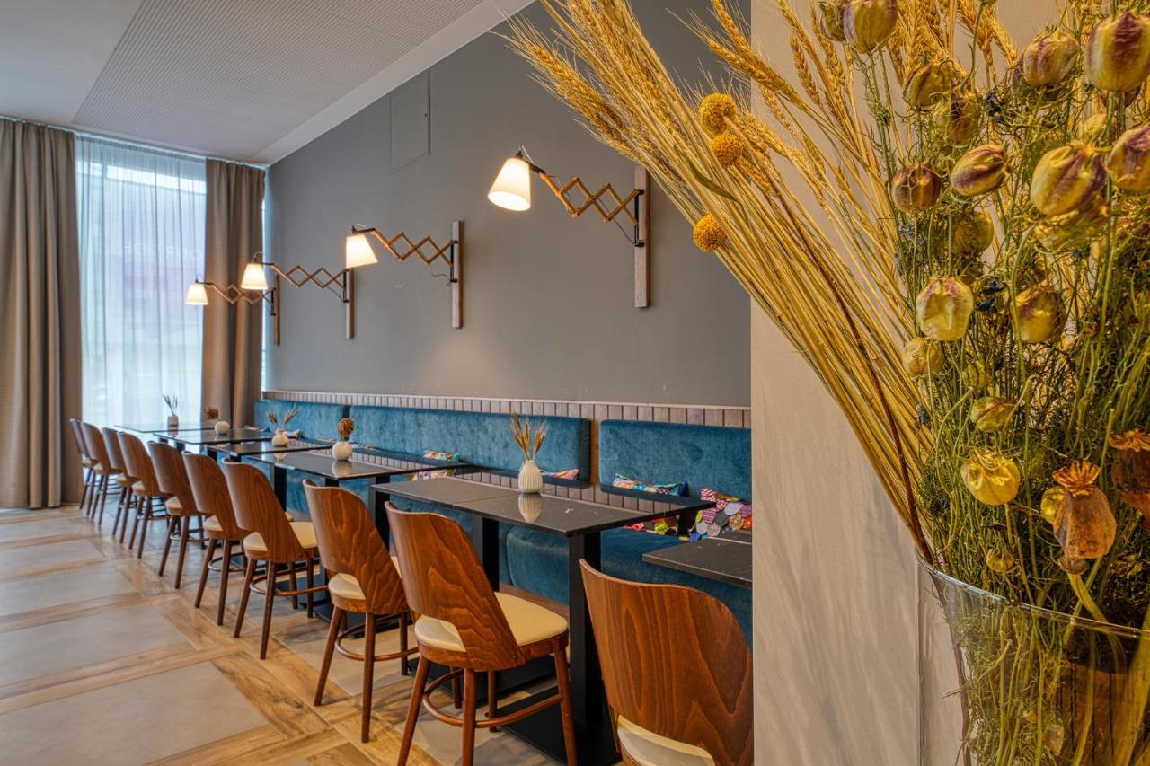 Vienna House Easy By Wyndham Freiburg City מראה חיצוני תמונה