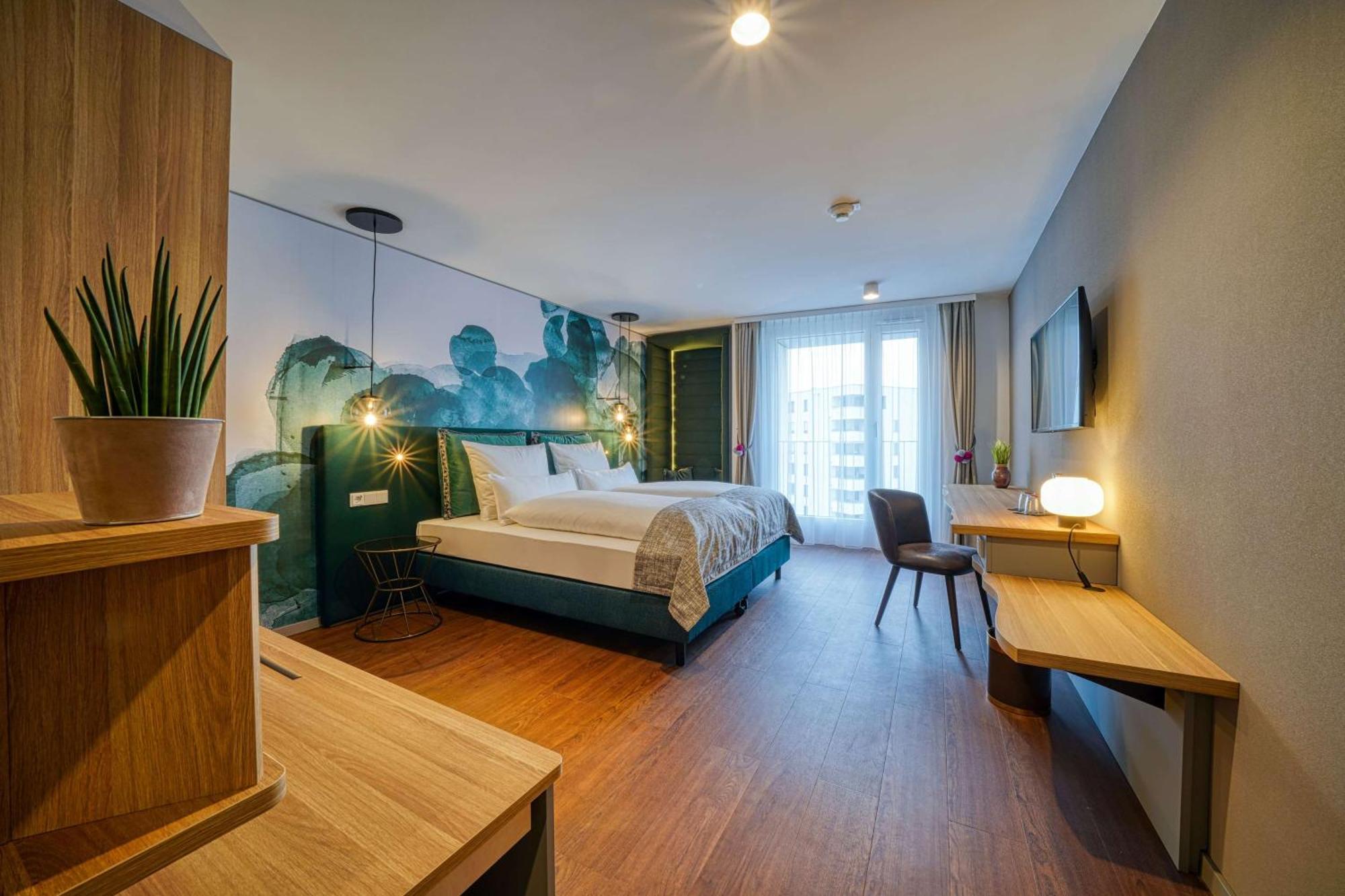 Vienna House Easy By Wyndham Freiburg City מראה חיצוני תמונה