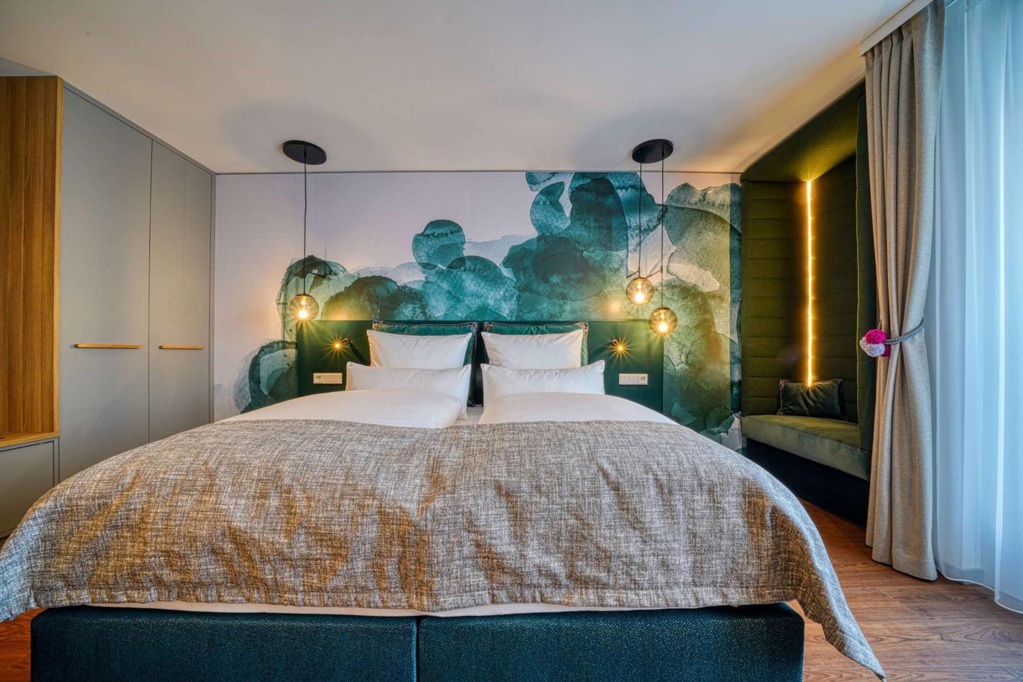 Vienna House Easy By Wyndham Freiburg City מראה חיצוני תמונה