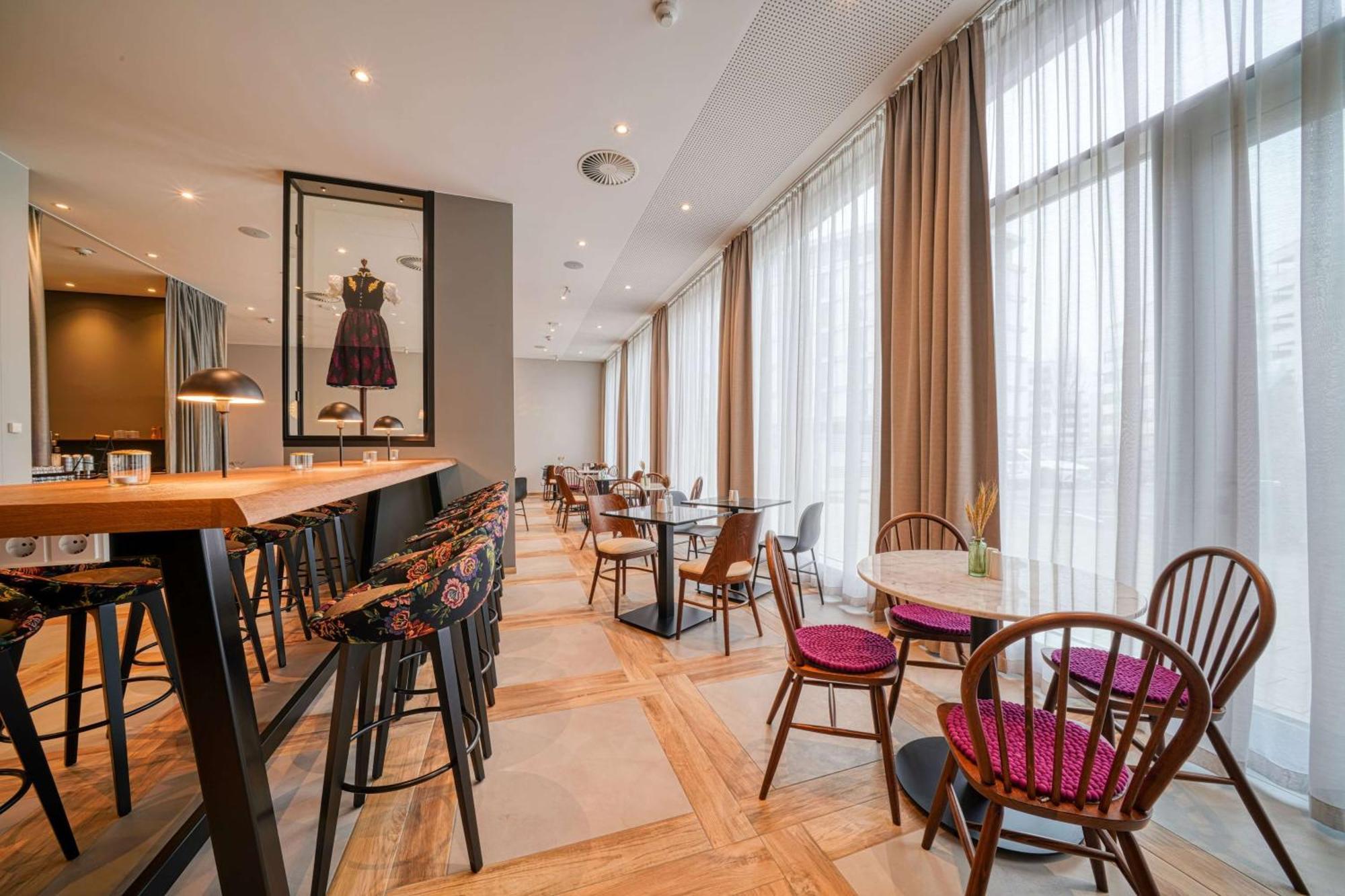 Vienna House Easy By Wyndham Freiburg City מראה חיצוני תמונה