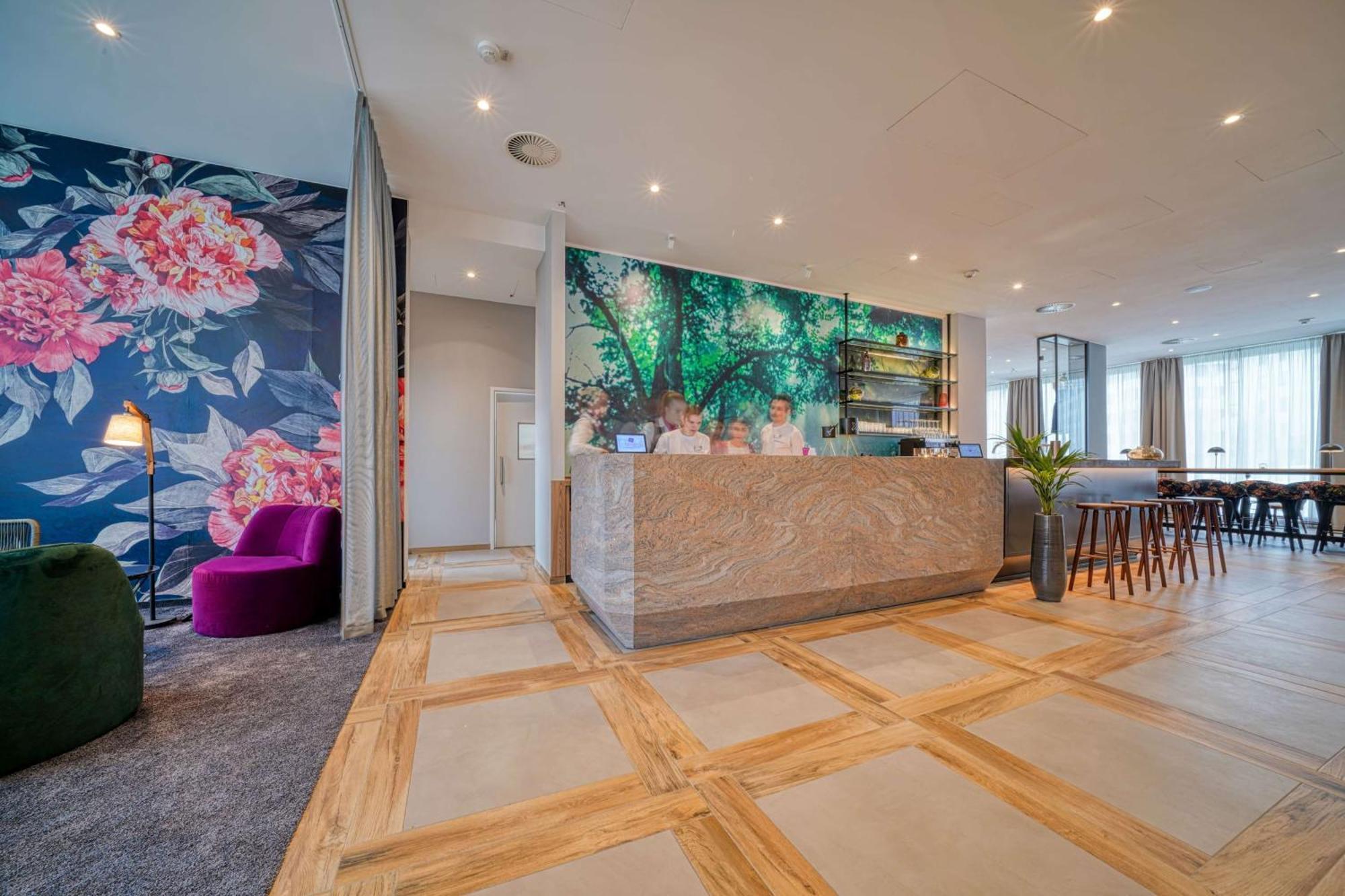 Vienna House Easy By Wyndham Freiburg City מראה חיצוני תמונה